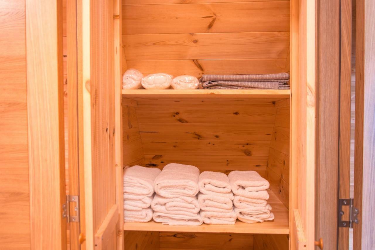 זבליאק Wood Inn מראה חיצוני תמונה