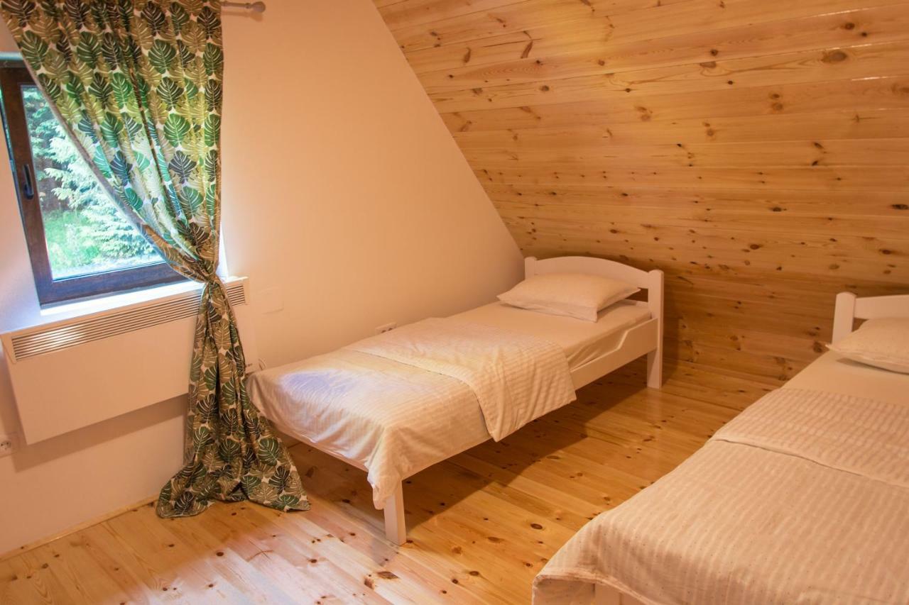 זבליאק Wood Inn מראה חיצוני תמונה