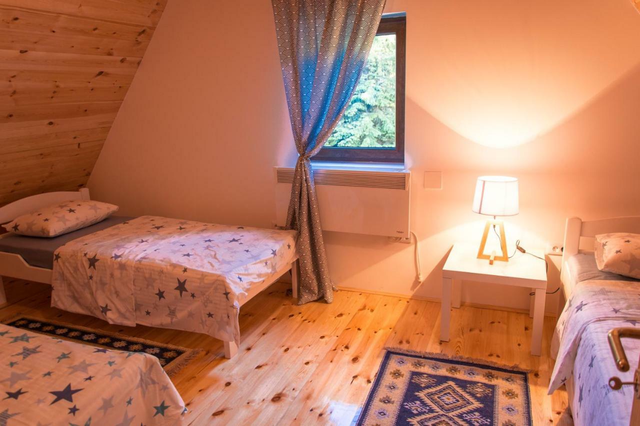 זבליאק Wood Inn מראה חיצוני תמונה