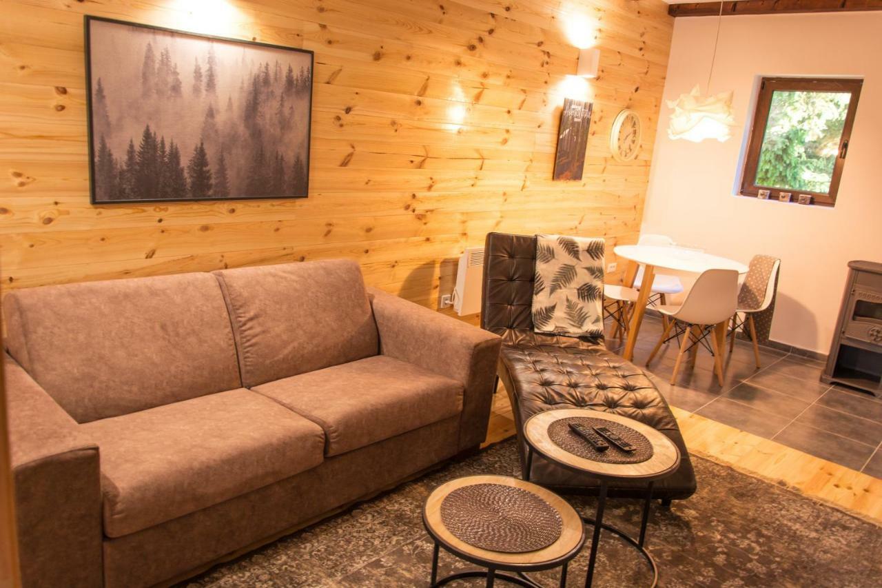 זבליאק Wood Inn מראה חיצוני תמונה